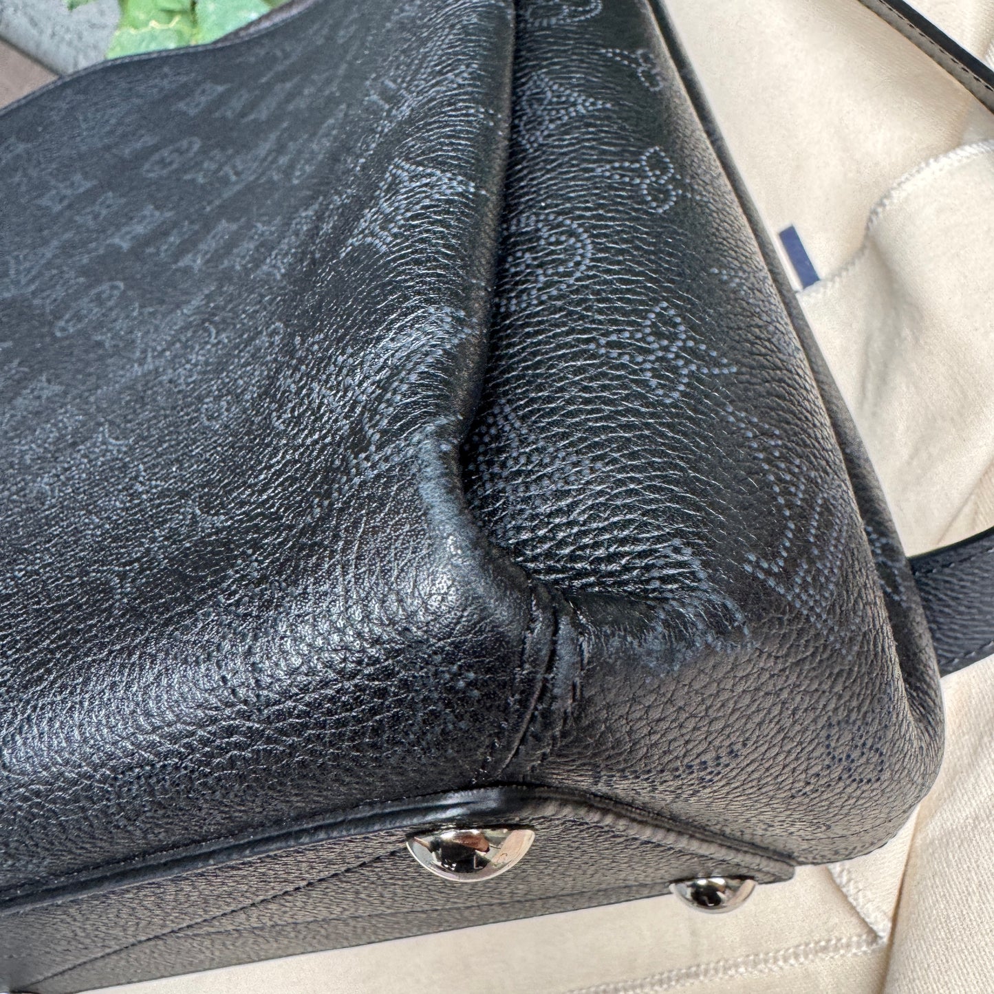 Louis Vuitton Mahina Babylone PM
