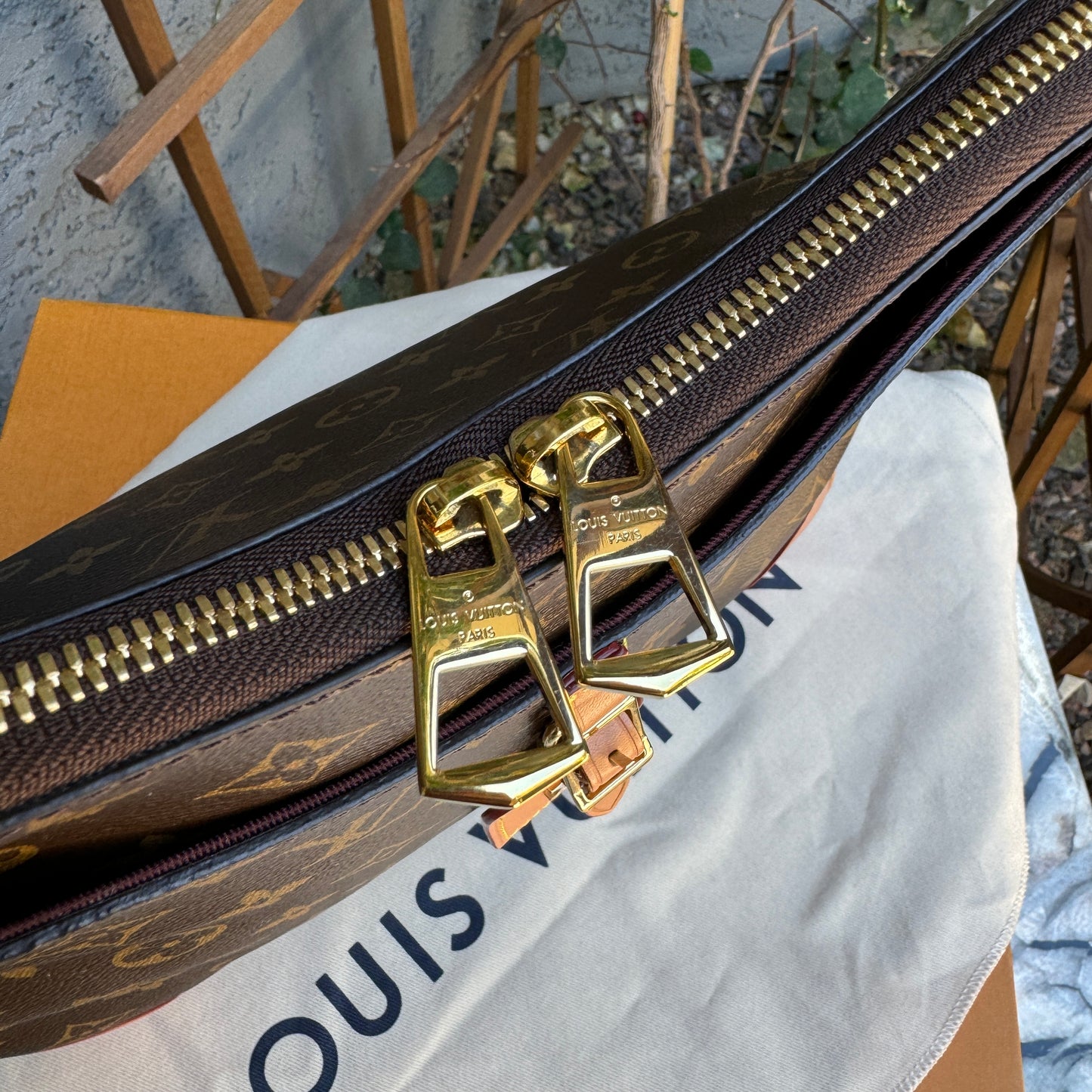 Louis Vuitton Monogram Odeon MM Crossbody NM