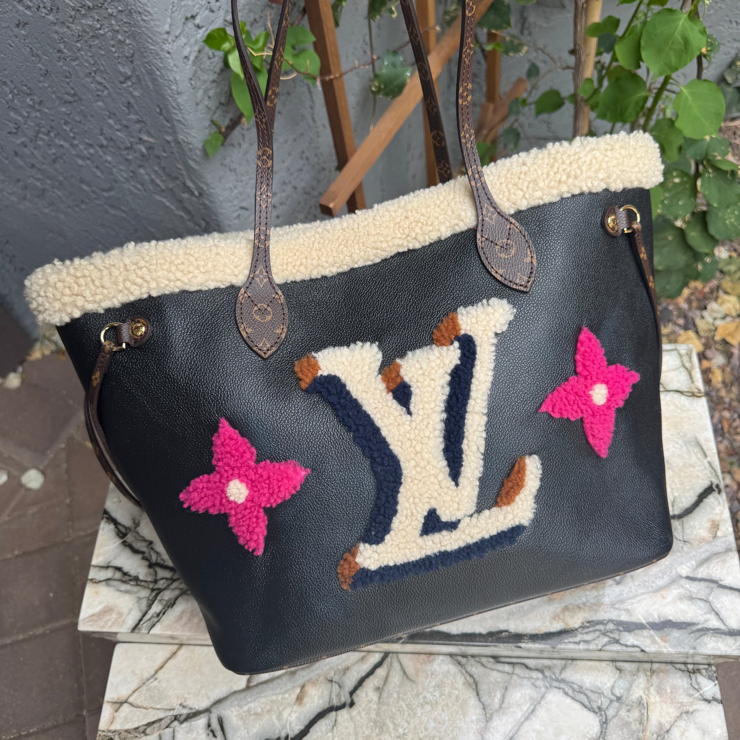 Louis Vuitton Monogram Teddy Neverfull MM