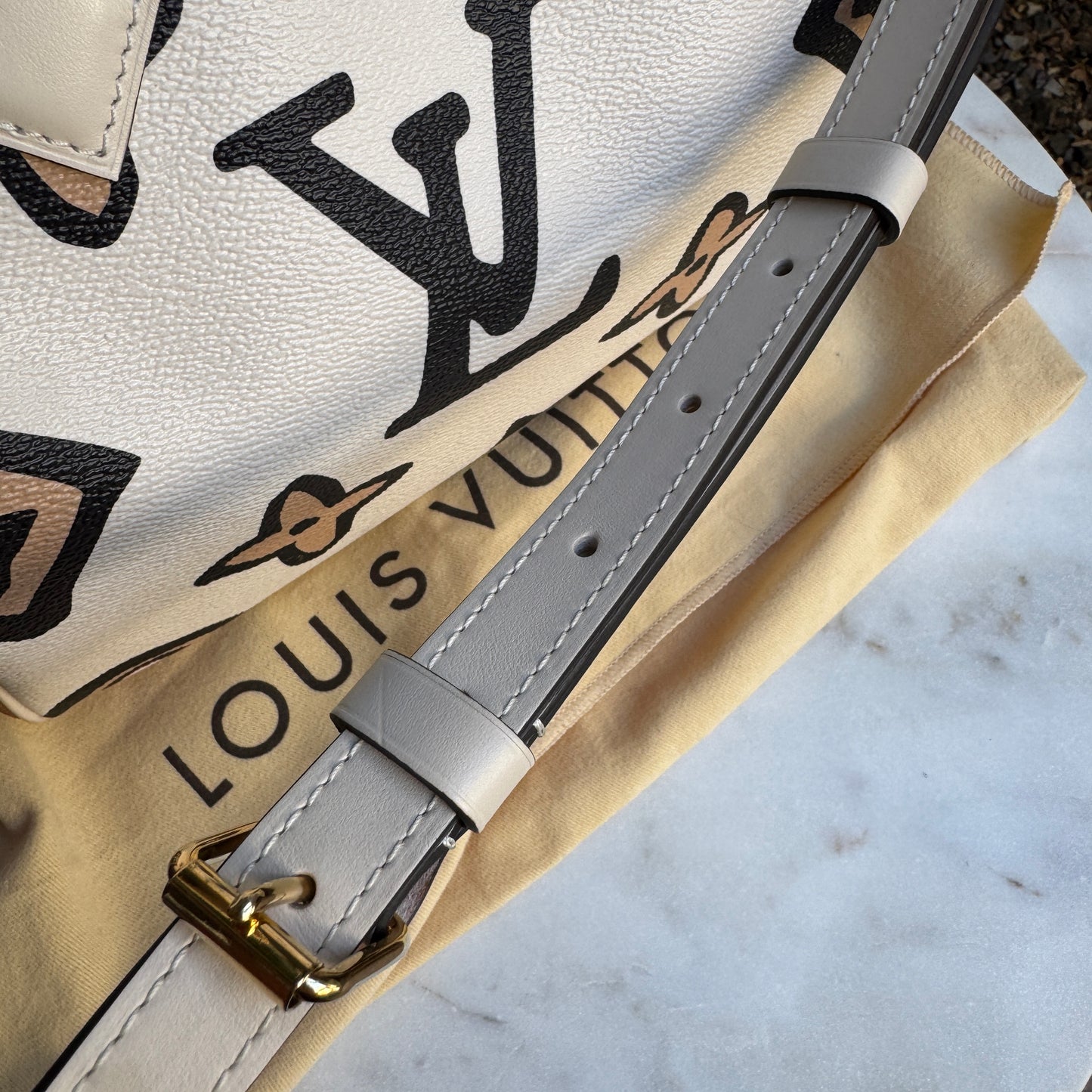 Louis Vuitton Wild at Heart Speedy Bandoulière 25