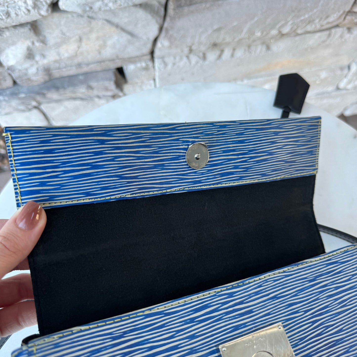 Louis Vuitton Epi Cluny MM