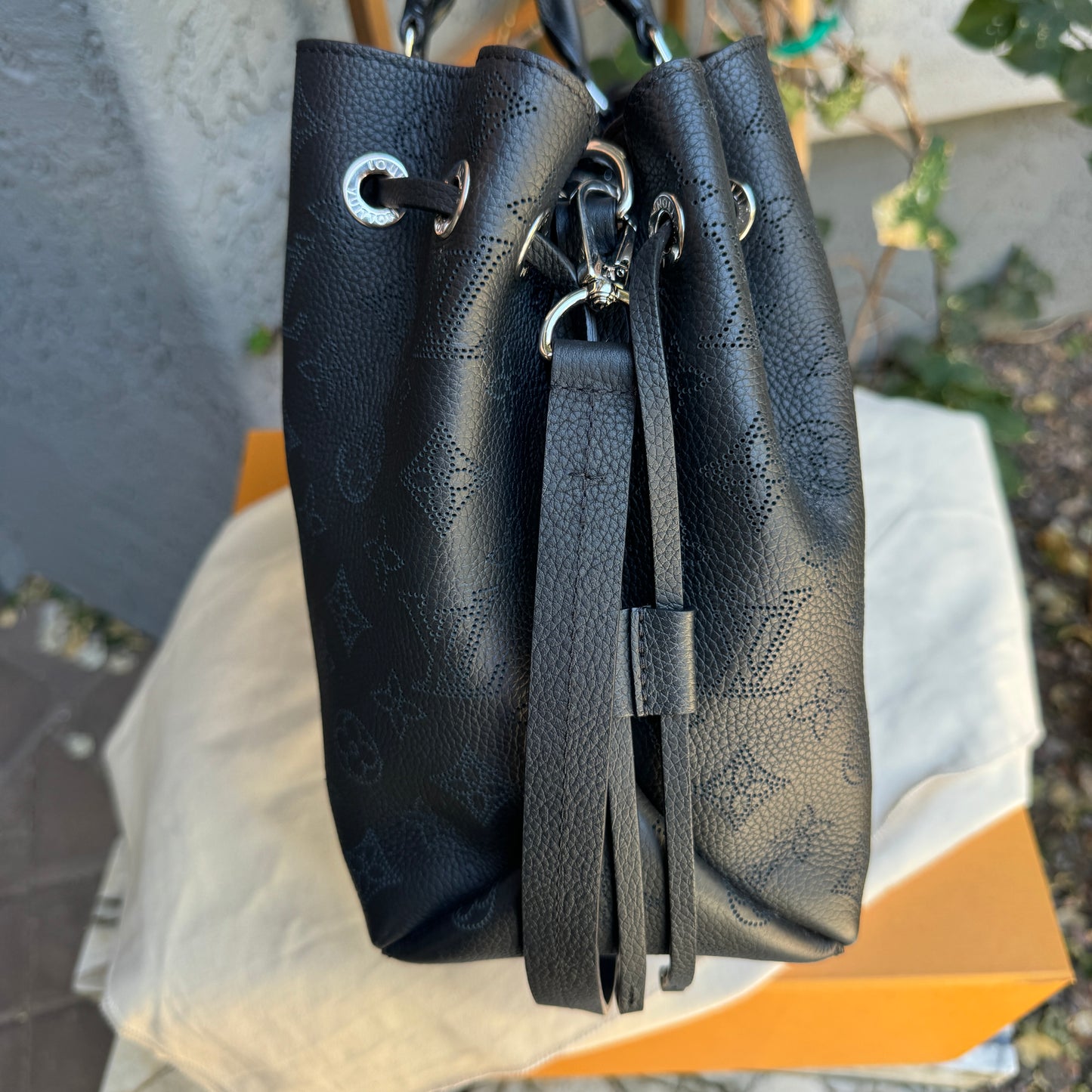 Louis Vuitton Mahina Leather Bella Tote