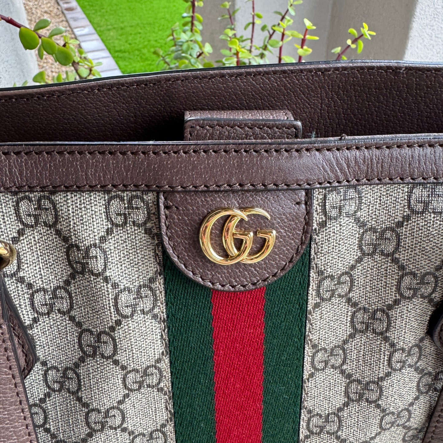 Gucci GG Supreme Monogram Medium Ophidia Shopping Tote