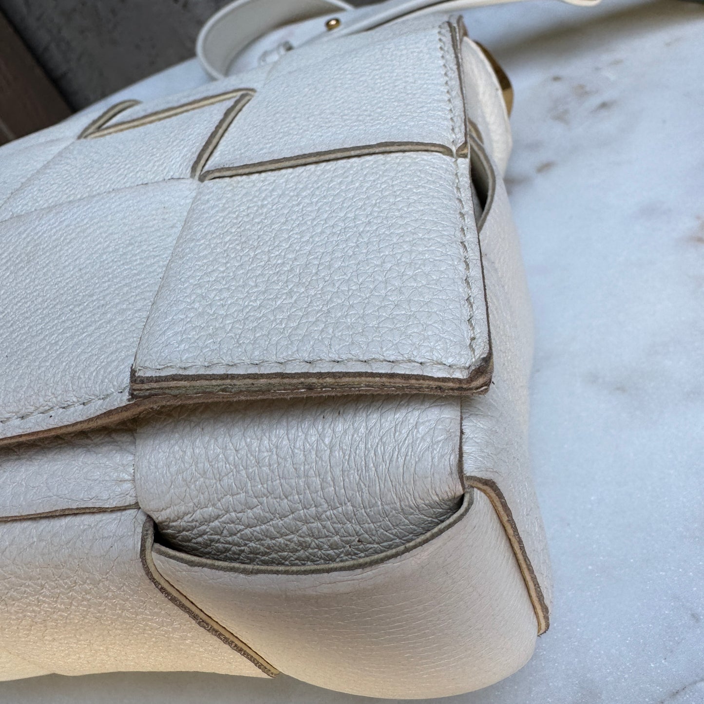 Bottega Veneta Grained Calfskin Maxi Intrecciato Cassette Crossbody