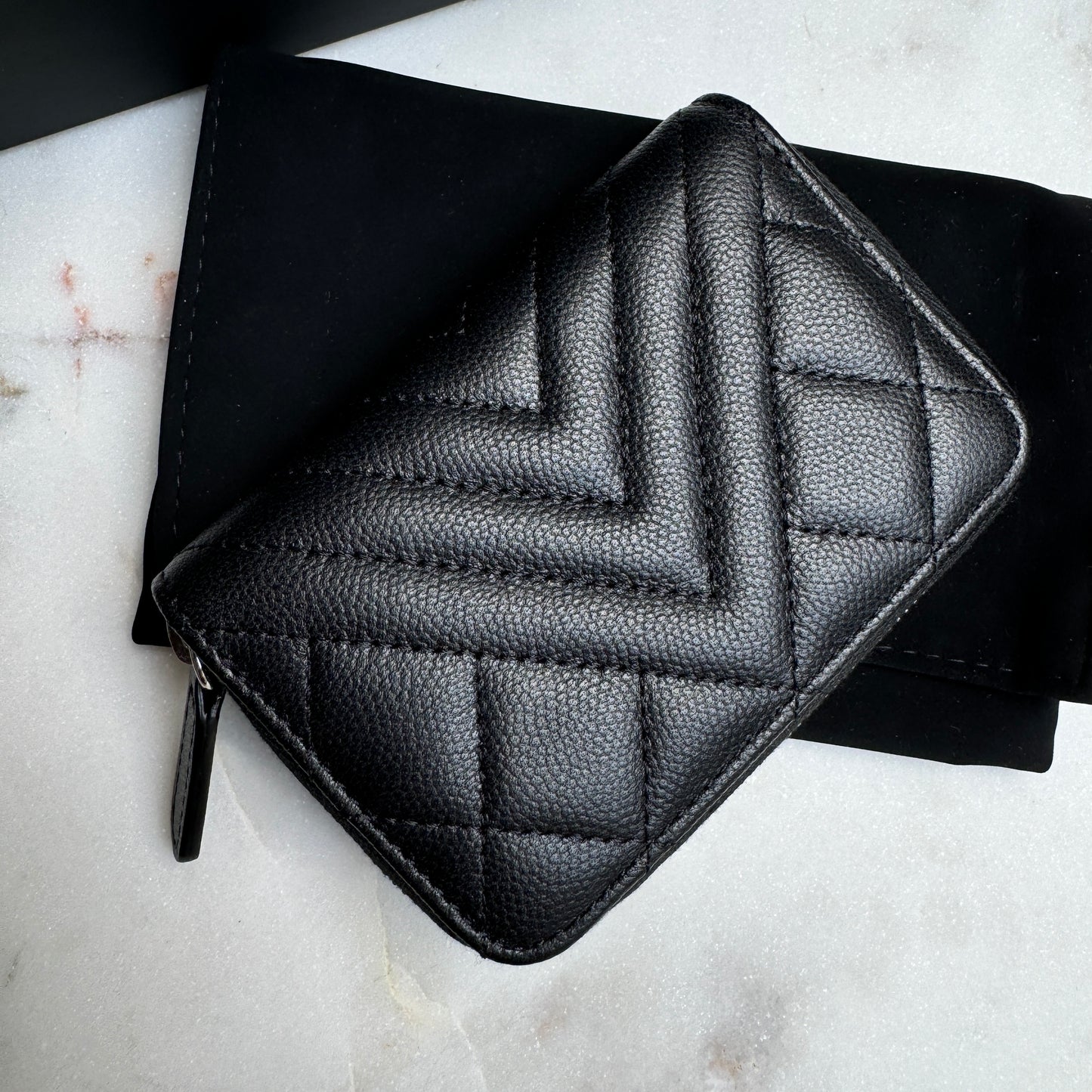 Chanel Caviar Diamond Quilted Leather Compact Zippy Wallet