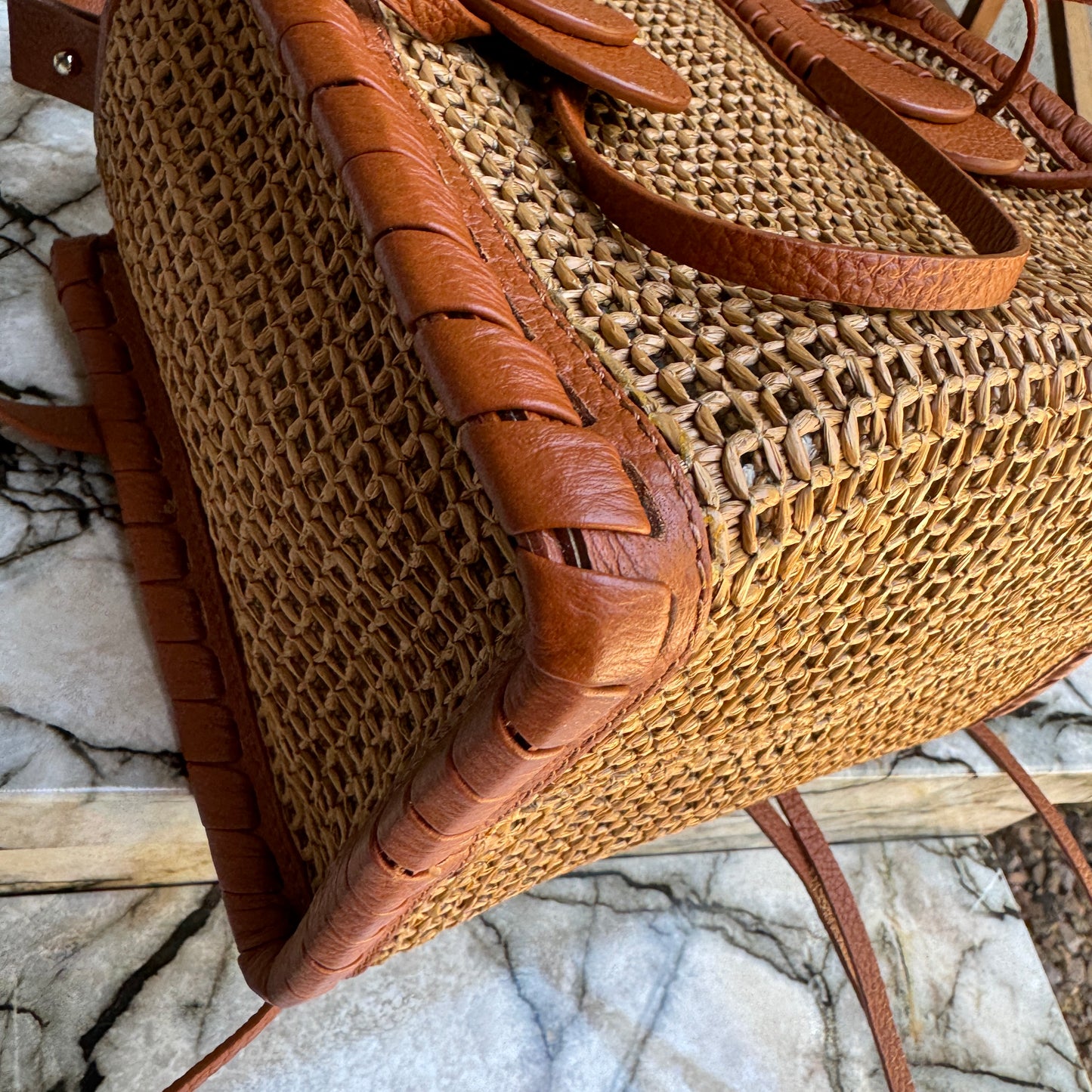 Chloé Mony Small Raffia Tote Crossbody