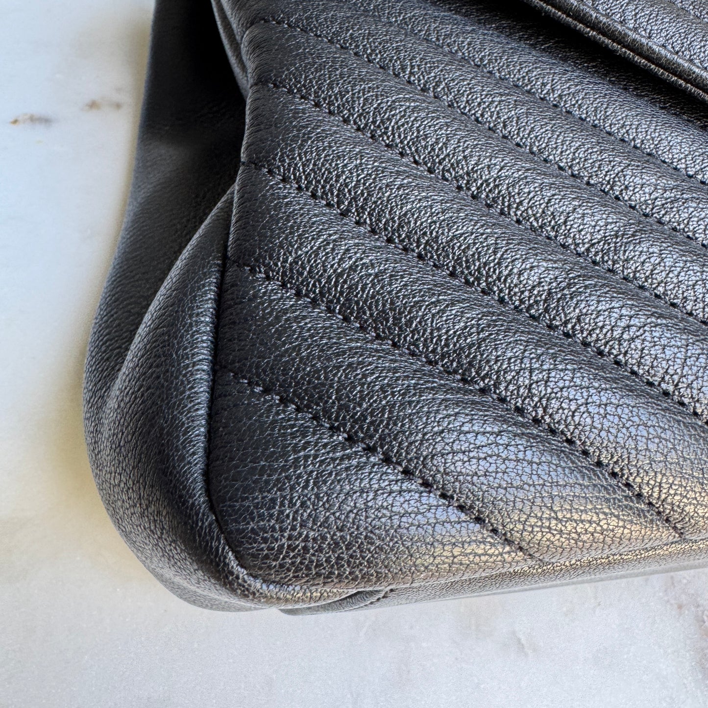 Saint Laurent Monochrome Large College Flap Shoulder Bag