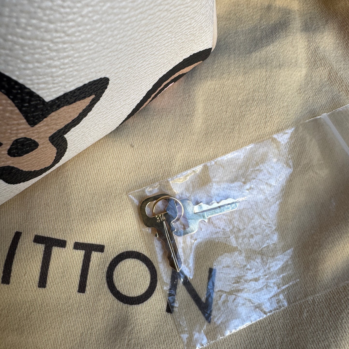 Louis Vuitton Wild at Heart Speedy Bandoulière 25