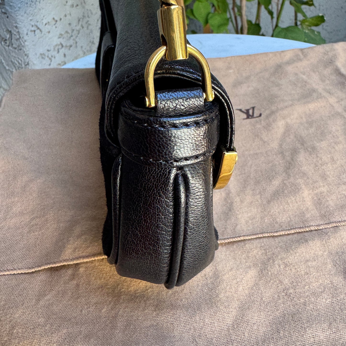 Louis Vuitton Avant Garde Leather Pochette Shoulder Bag