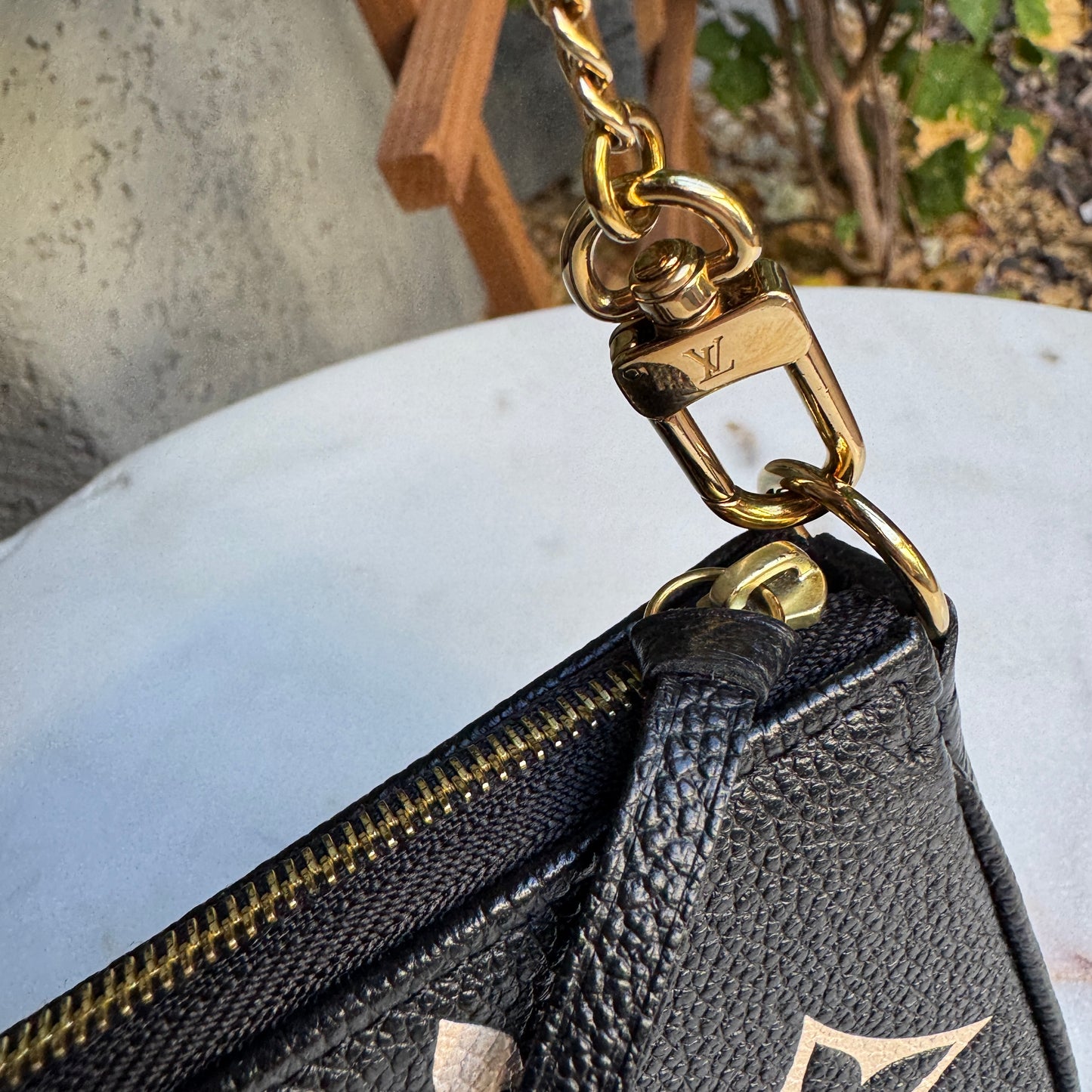 Louis Vuitton Monogram Empreinte Giant Bicolor Mini Pochette Accessoires