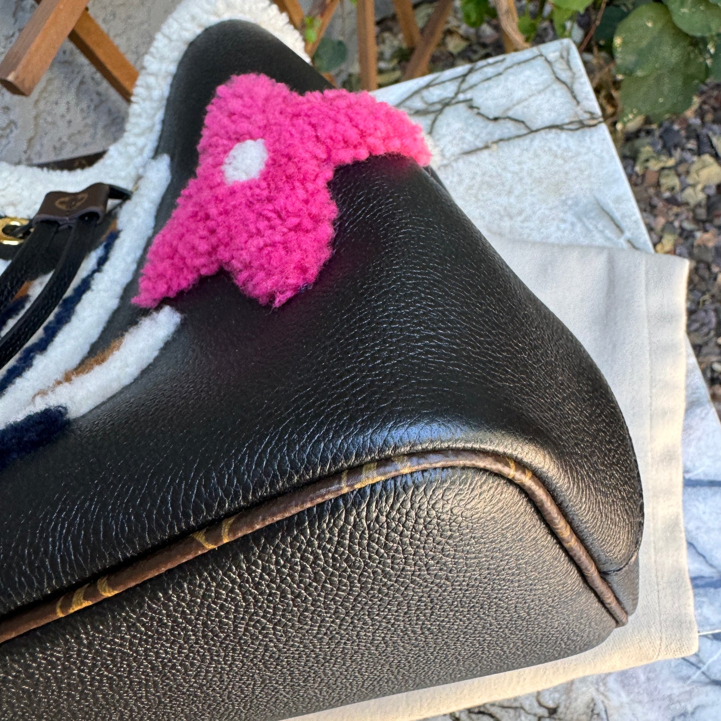 Louis Vuitton Monogram Teddy NeoNoe MM with Pouch