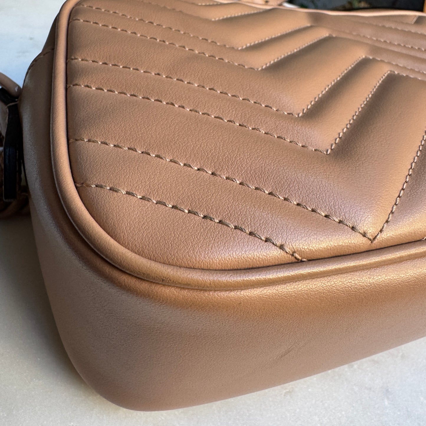 Gucci GG Small Matelassé Marmont Crossbody
