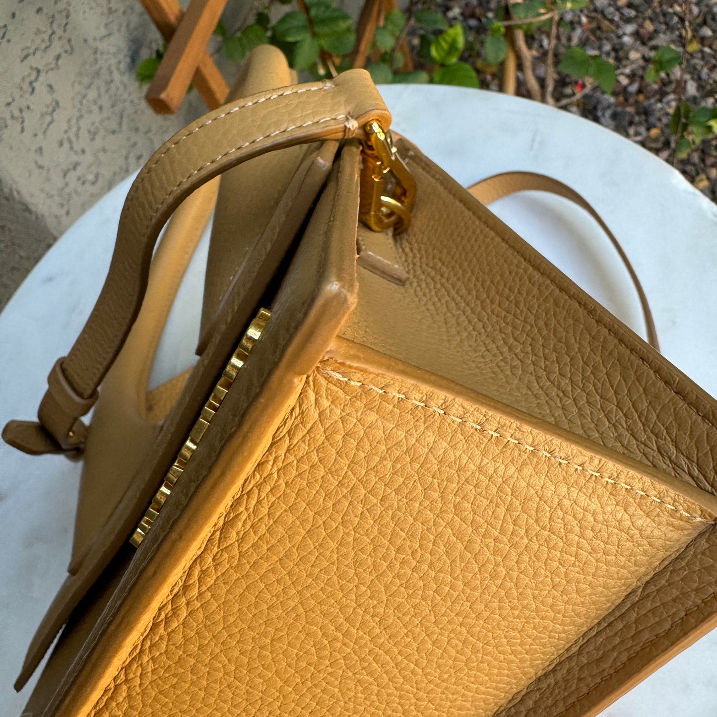Jacquemus Le Grand Chiquito Top Handle Shoulder Bag