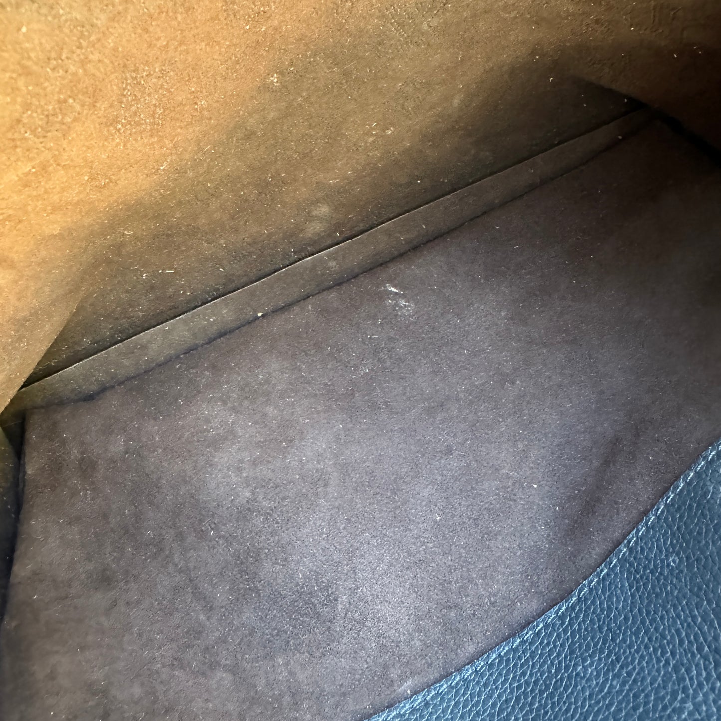 Louis Vuitton Mahina Leather Bella Tote