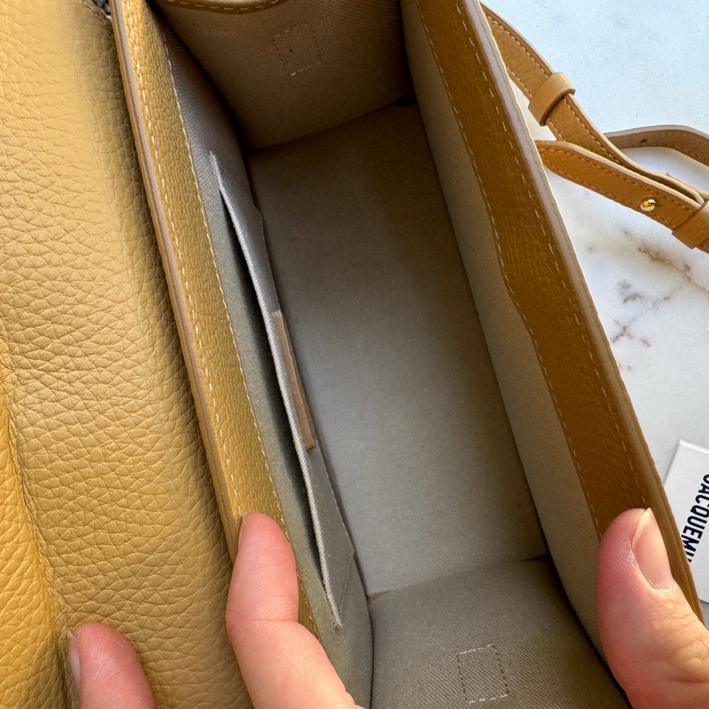 Jacquemus Le Grand Chiquito Top Handle Shoulder Bag