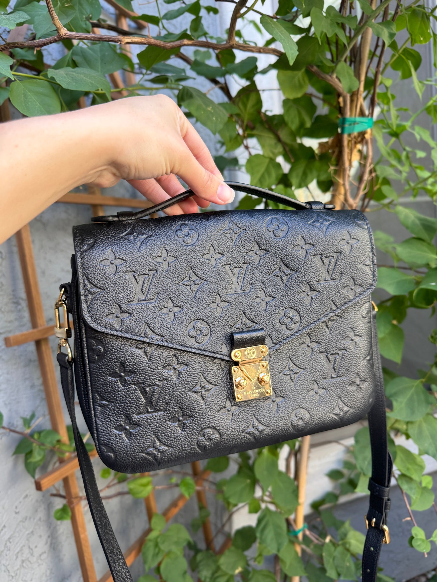 Louis Vuitton Empreinte Leather Metis Crossbody