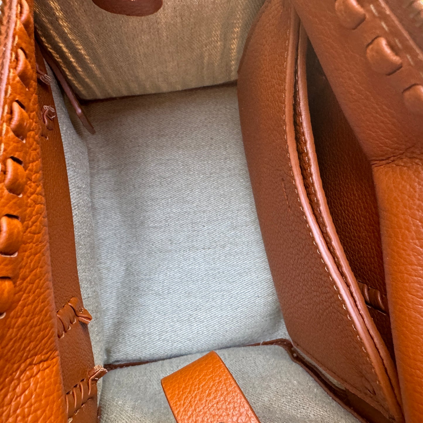Chloé Mony Small Raffia Tote Crossbody