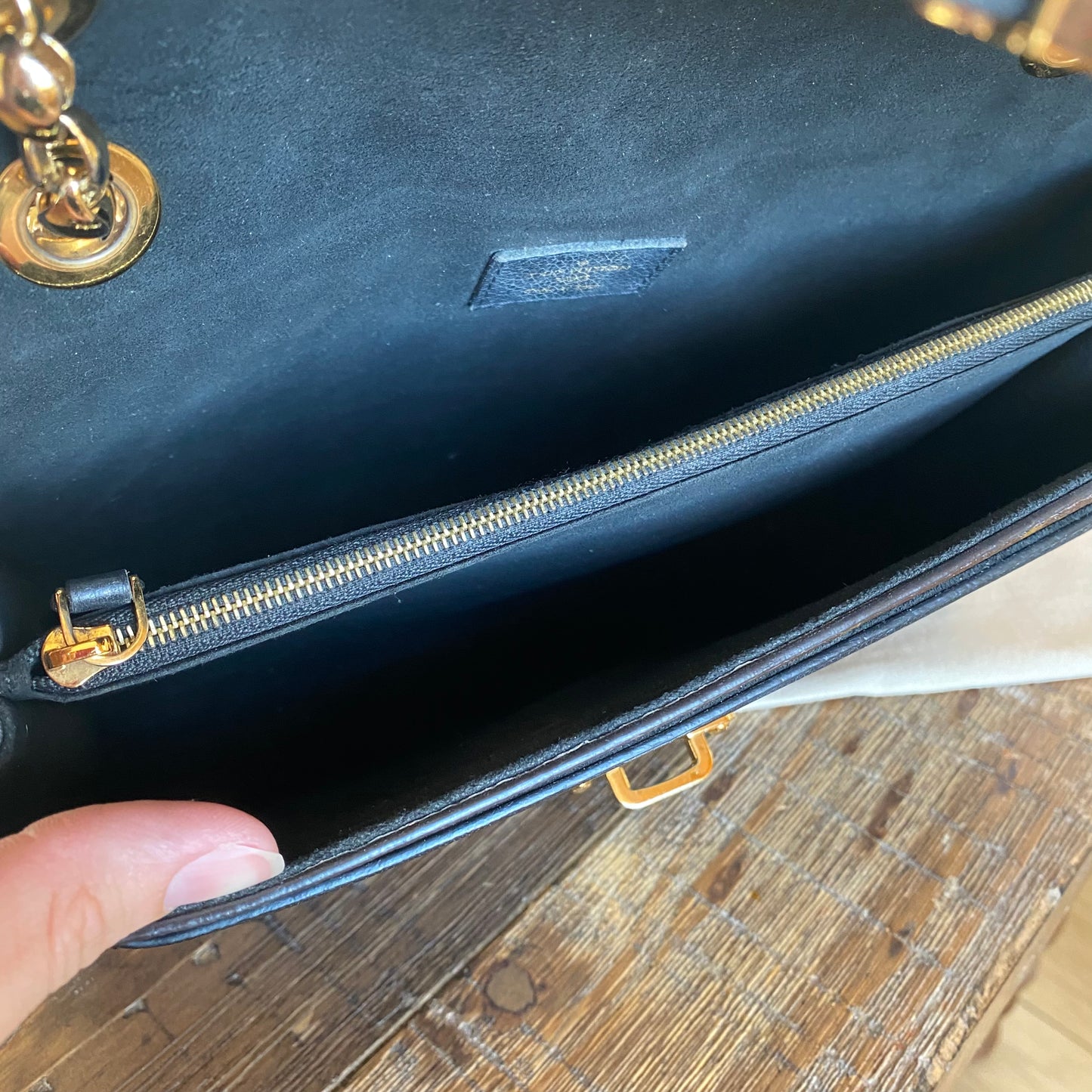 Louis Vuitton Victoire Vavin Shoulder Bag
