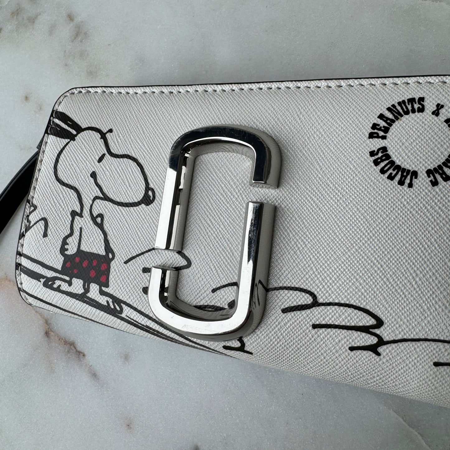 Marc Jacobs x Peanuts Snoopy Collaboration Snapshot Zipper Folding Wallet