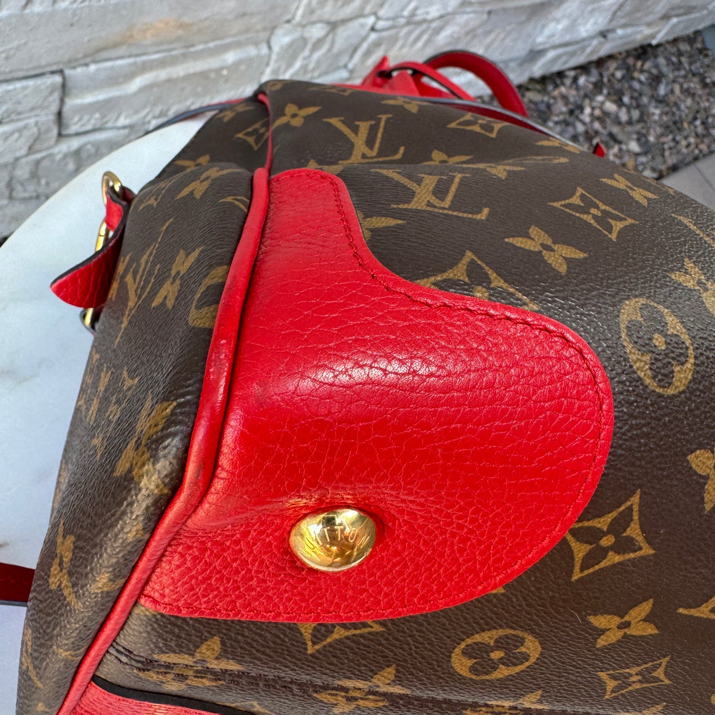 Louis Vuitton Leather and Monogram Canvas Retiro NM