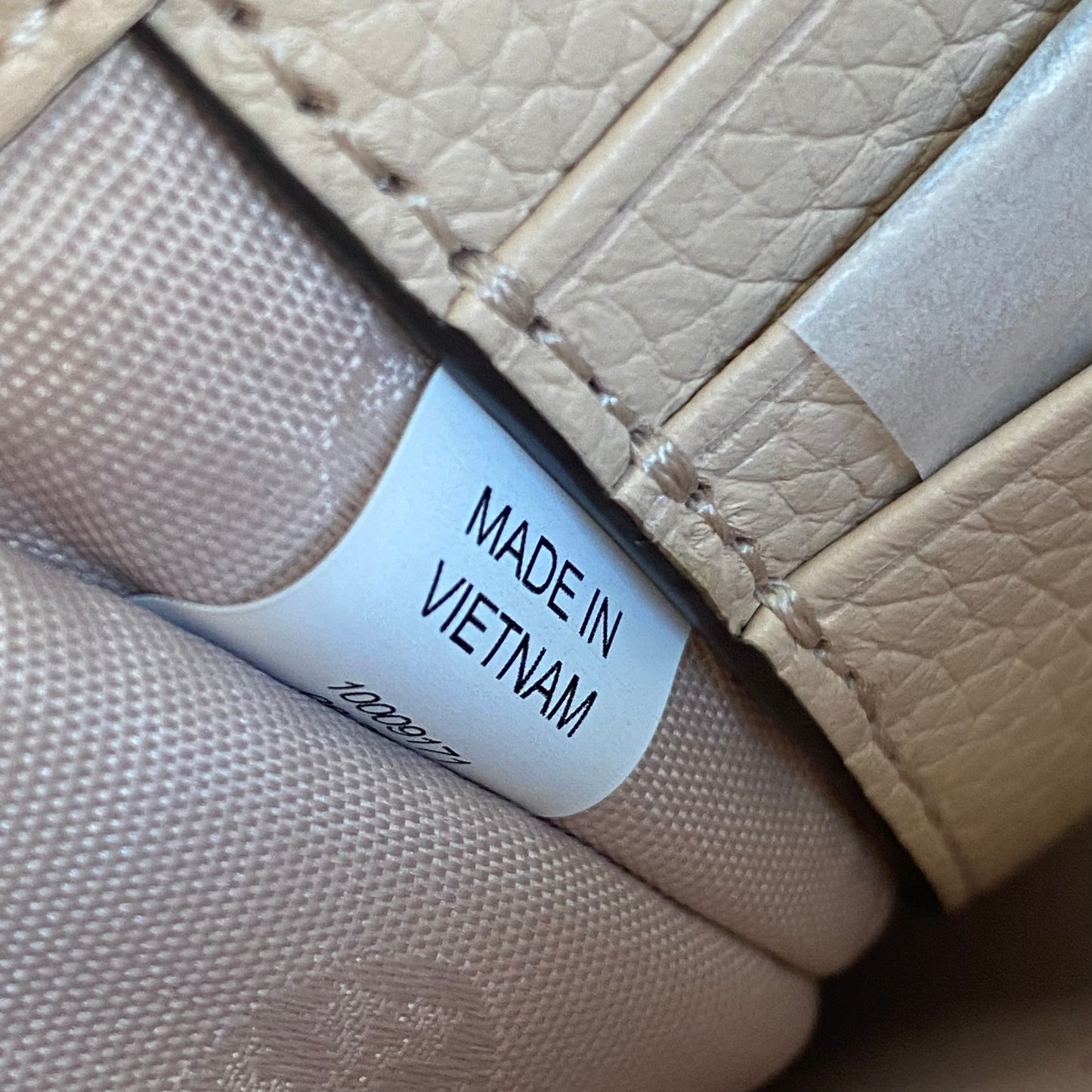 Tory Burch Carter Slim Chain Crossbody