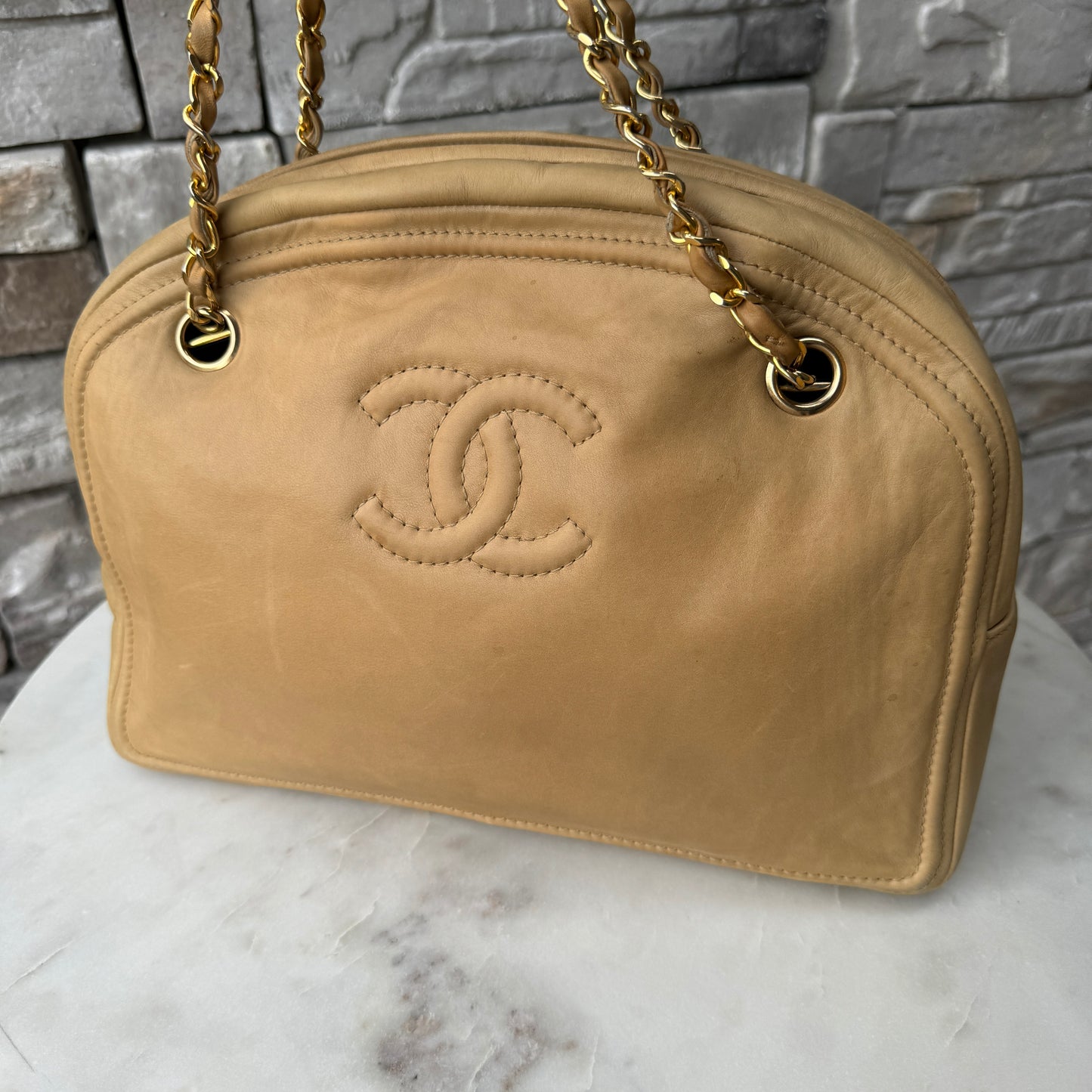 Chanel Vintage CC Chain Leather Shoulder Bag