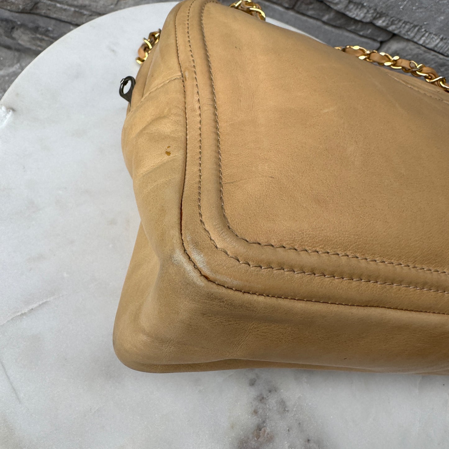 Chanel Vintage CC Chain Leather Shoulder Bag