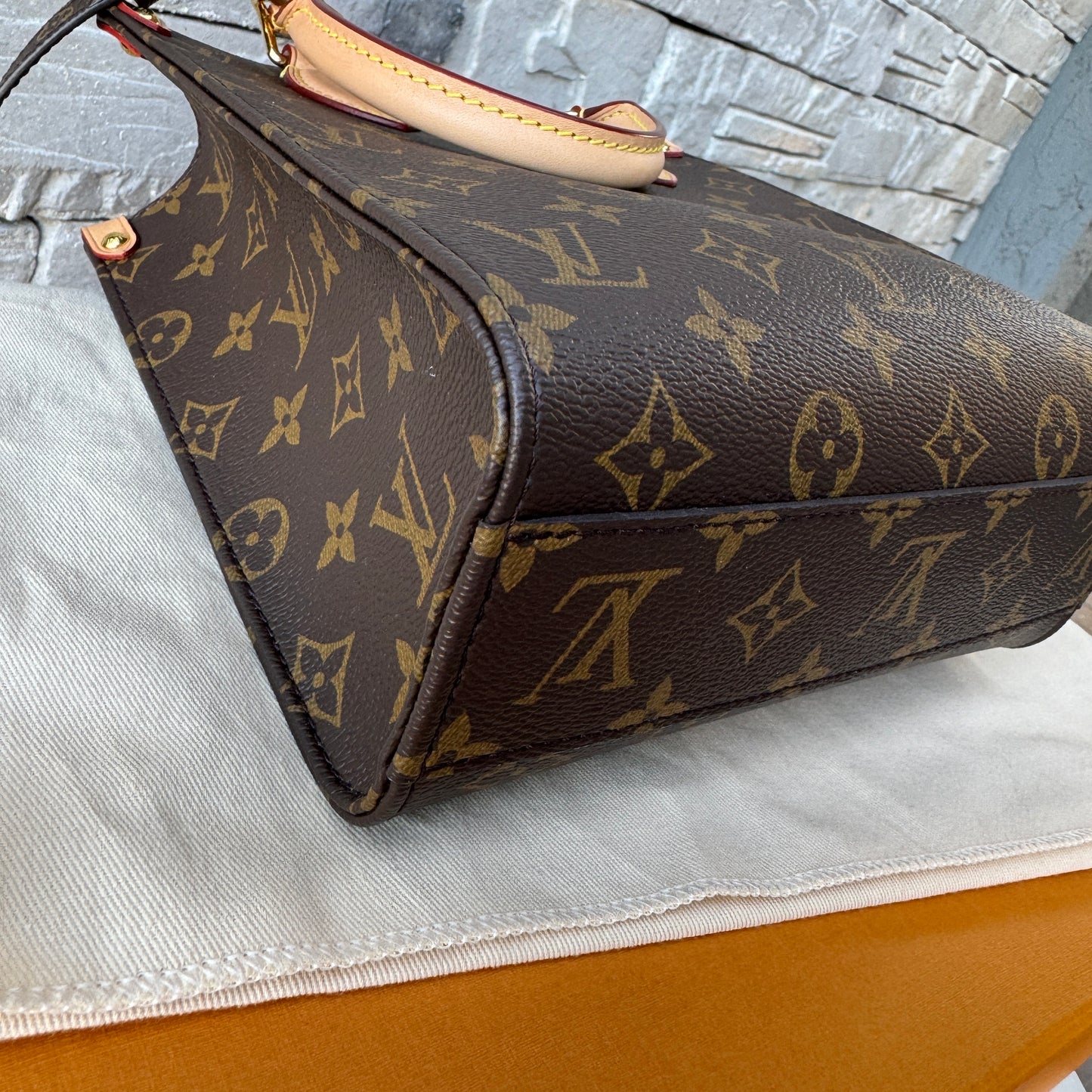 Louis Vuitton Monogram Sac Plat BB