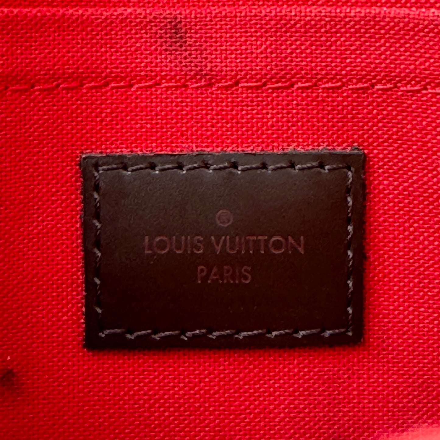 Louis Vuitton Favorite MM Damier Ebene Crossbody