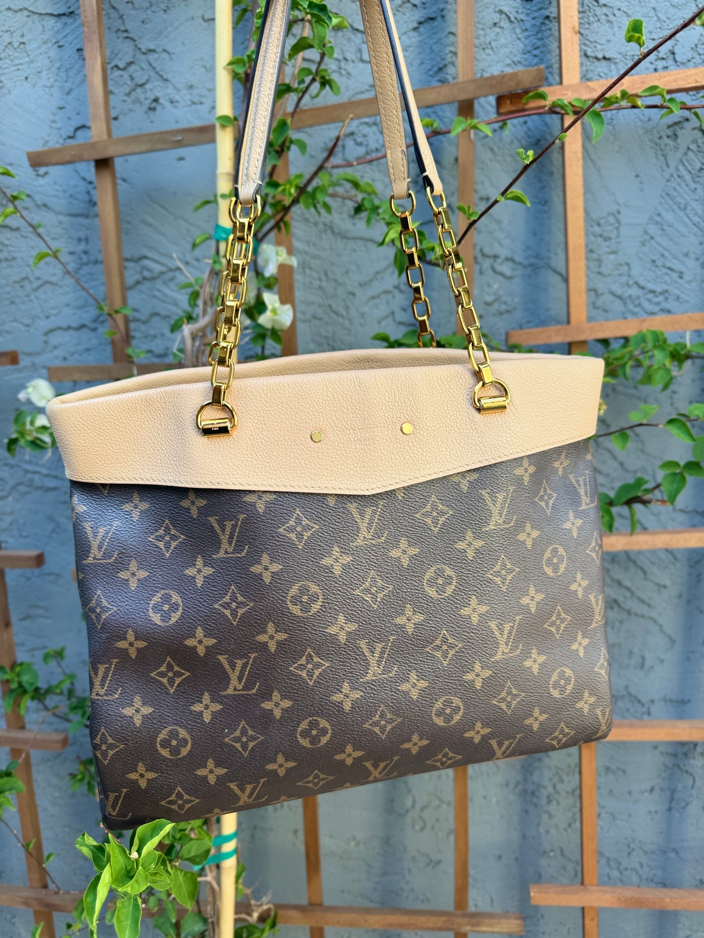 Louis Vuitton Monogram Pallas Shopper