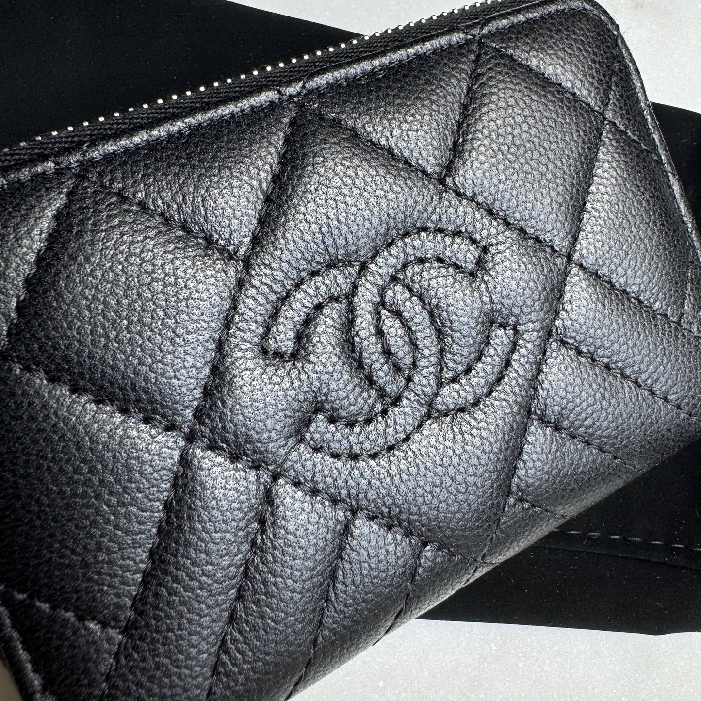 Chanel Caviar Diamond Quilted Leather Compact Zippy Wallet