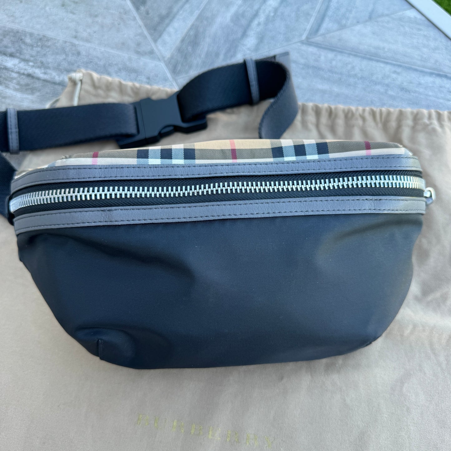 Burberry House Check Bumbag