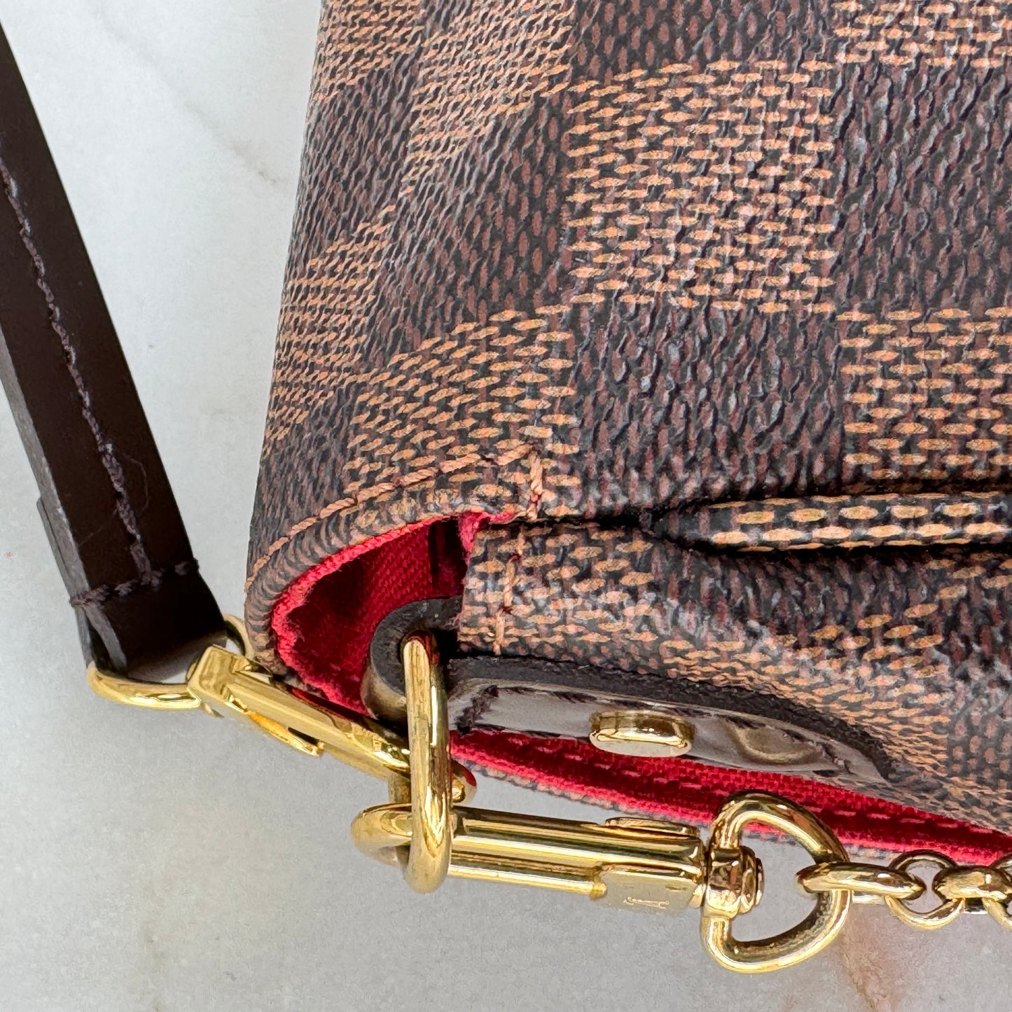 Louis Vuitton Favorite MM Damier Ebene Crossbody