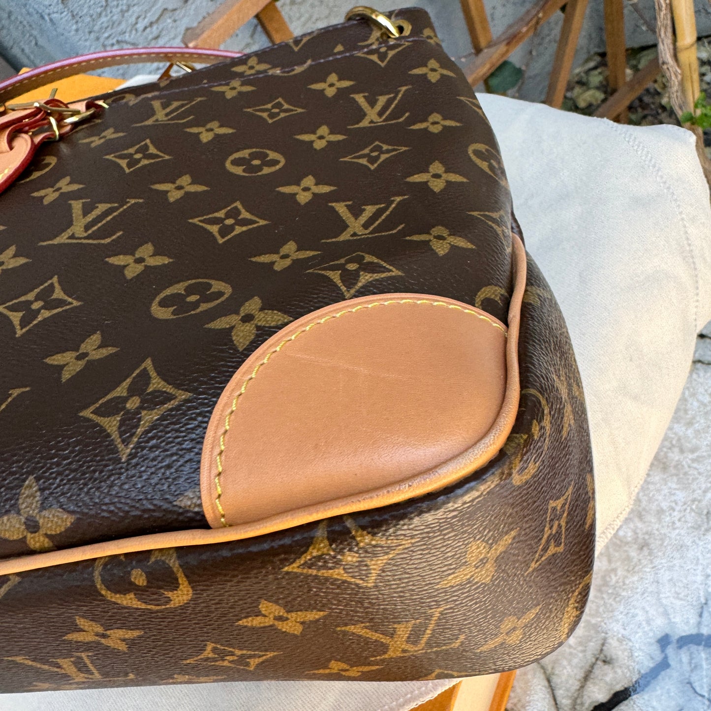 Louis Vuitton Monogram Odeon MM Crossbody NM