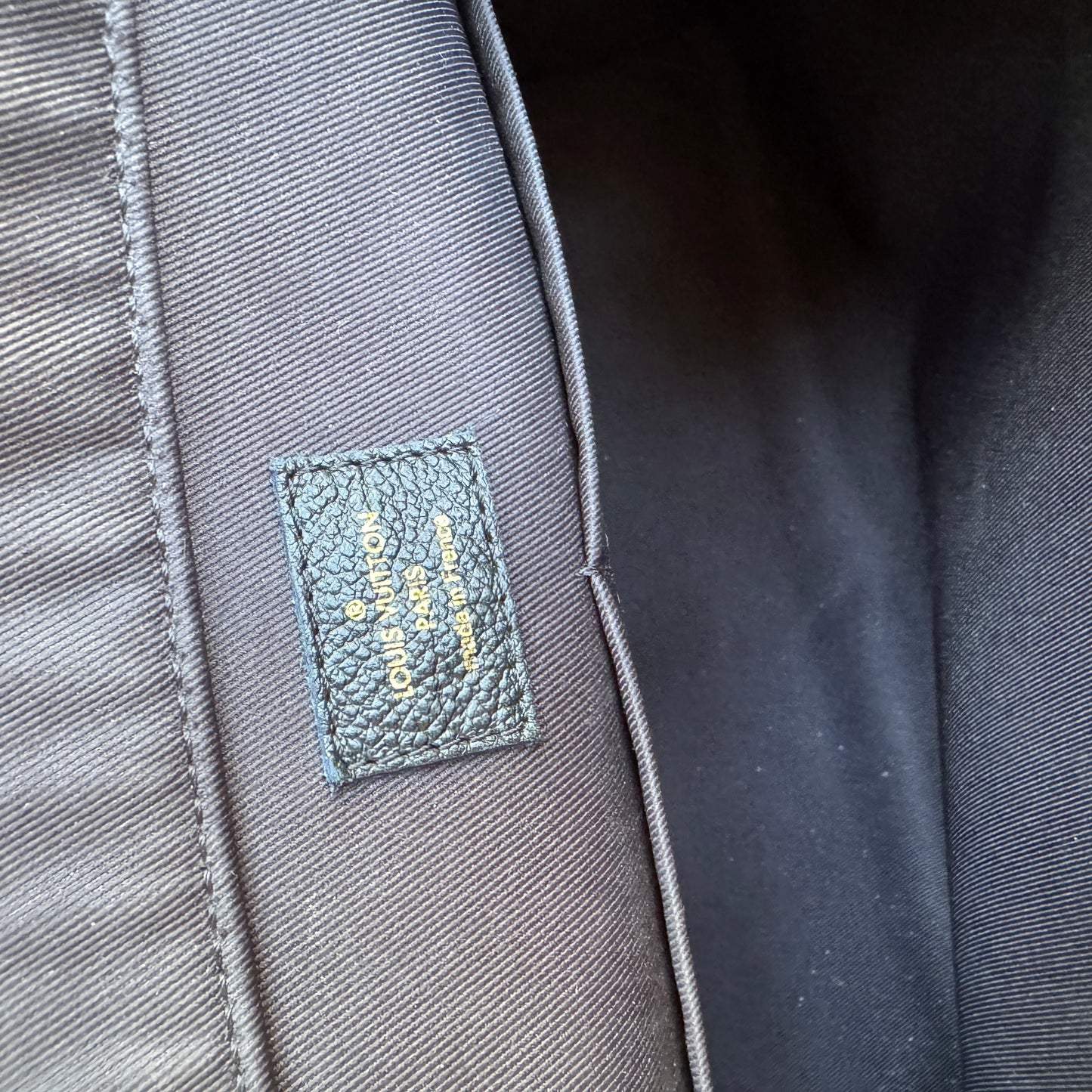 Louis Vuitton Empreinte Sully MM