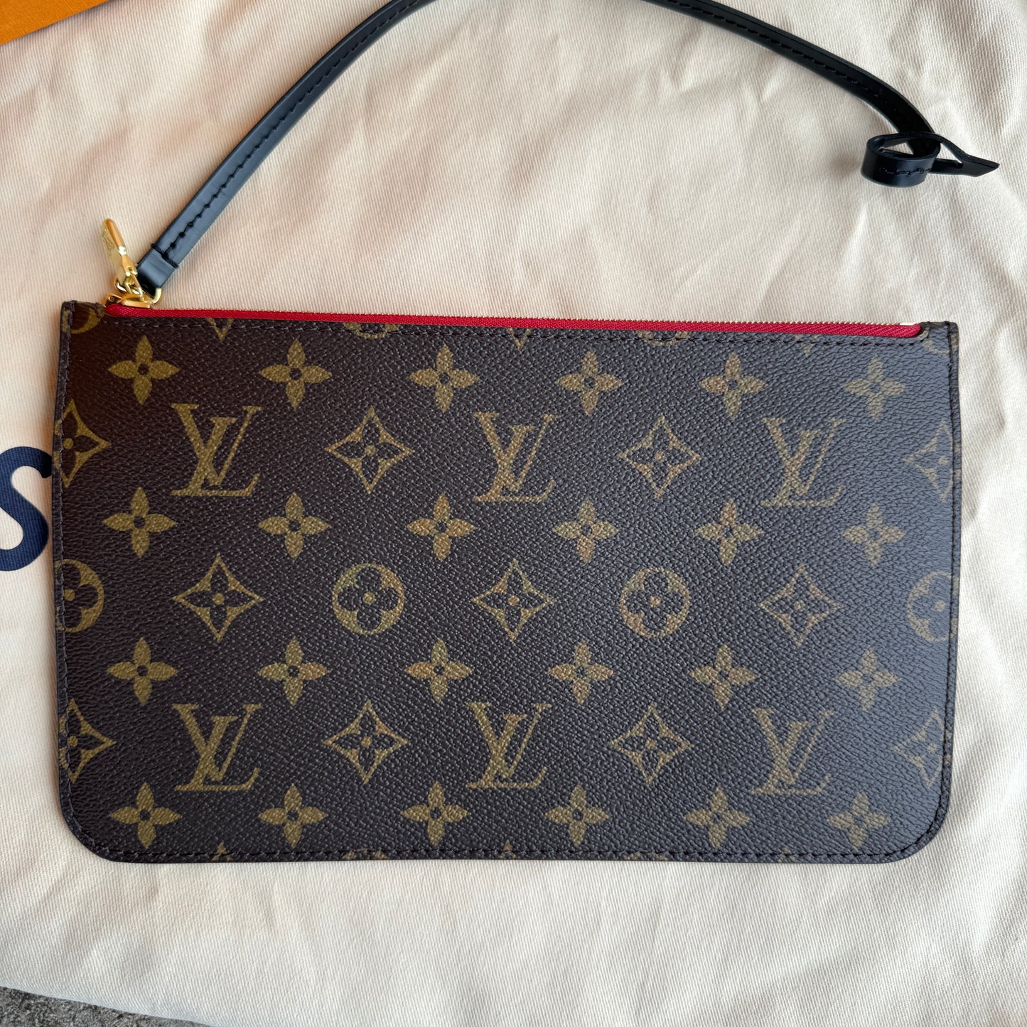 Louis Vuitton Monogram World Tour Neverfull MM