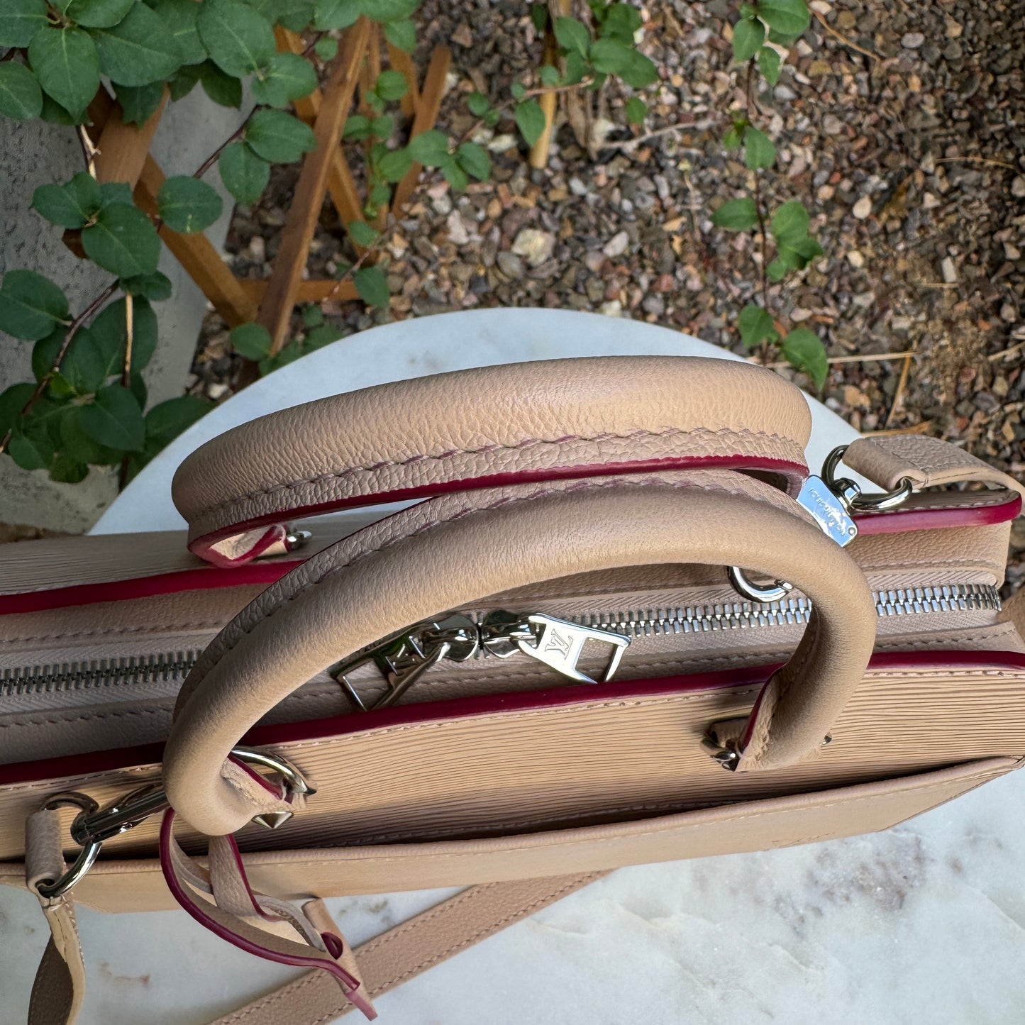 Louis Vuitton Epi Vaneau MM