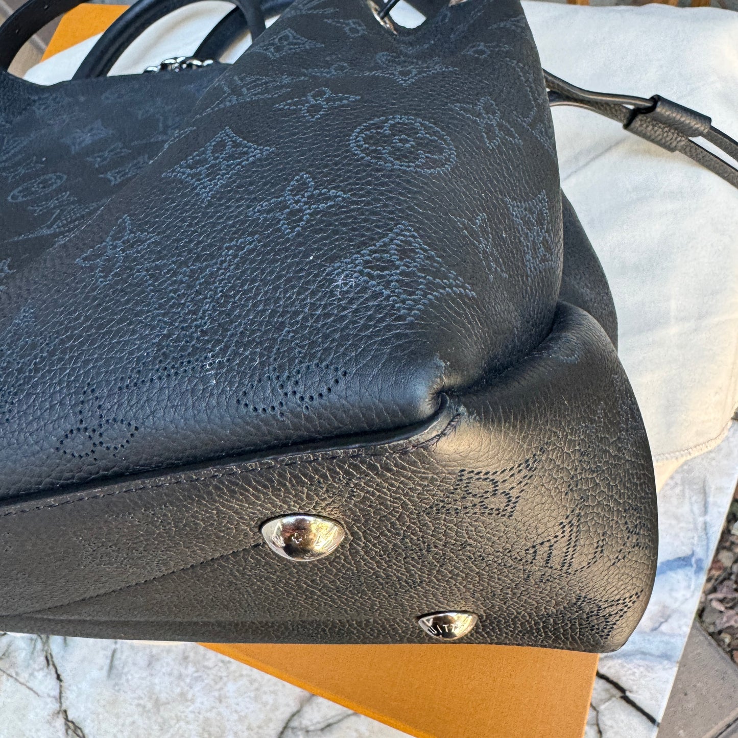 Louis Vuitton Mahina Leather Bella Tote