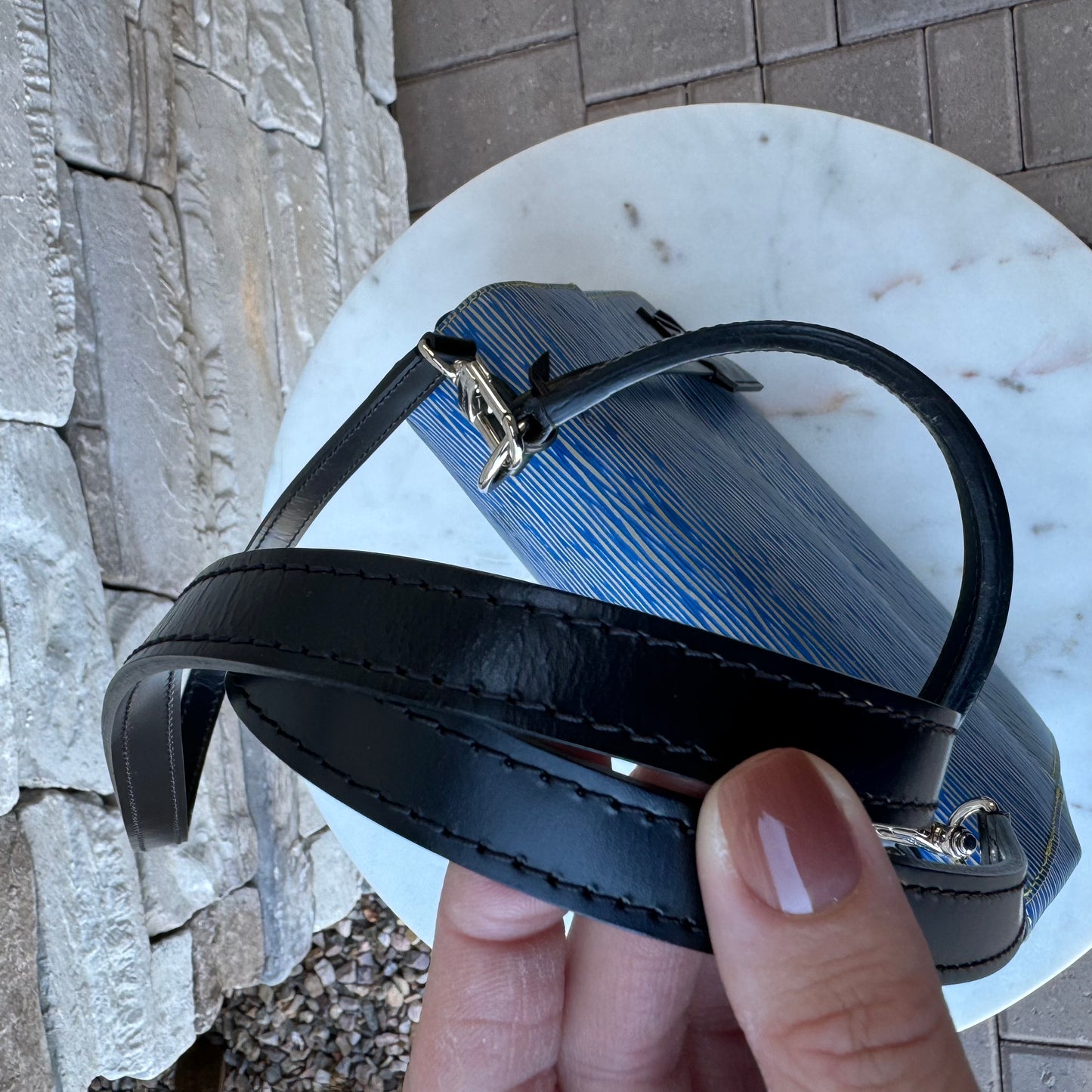 Louis Vuitton Epi Cluny MM