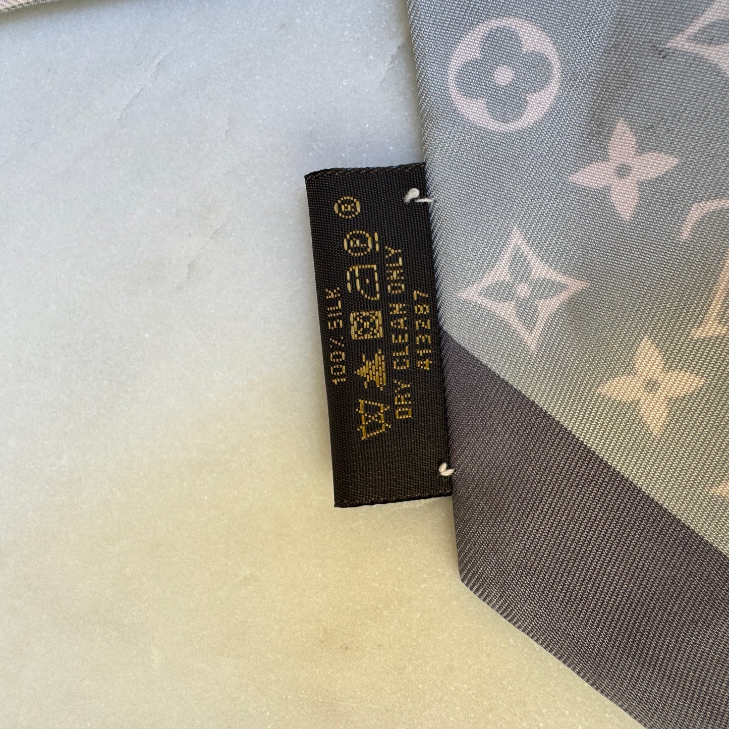 Louis Vuitton Silk Bandeau BB Scarf