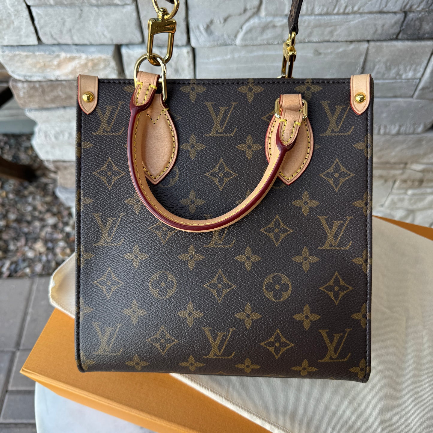 Louis Vuitton Monogram Sac Plat BB