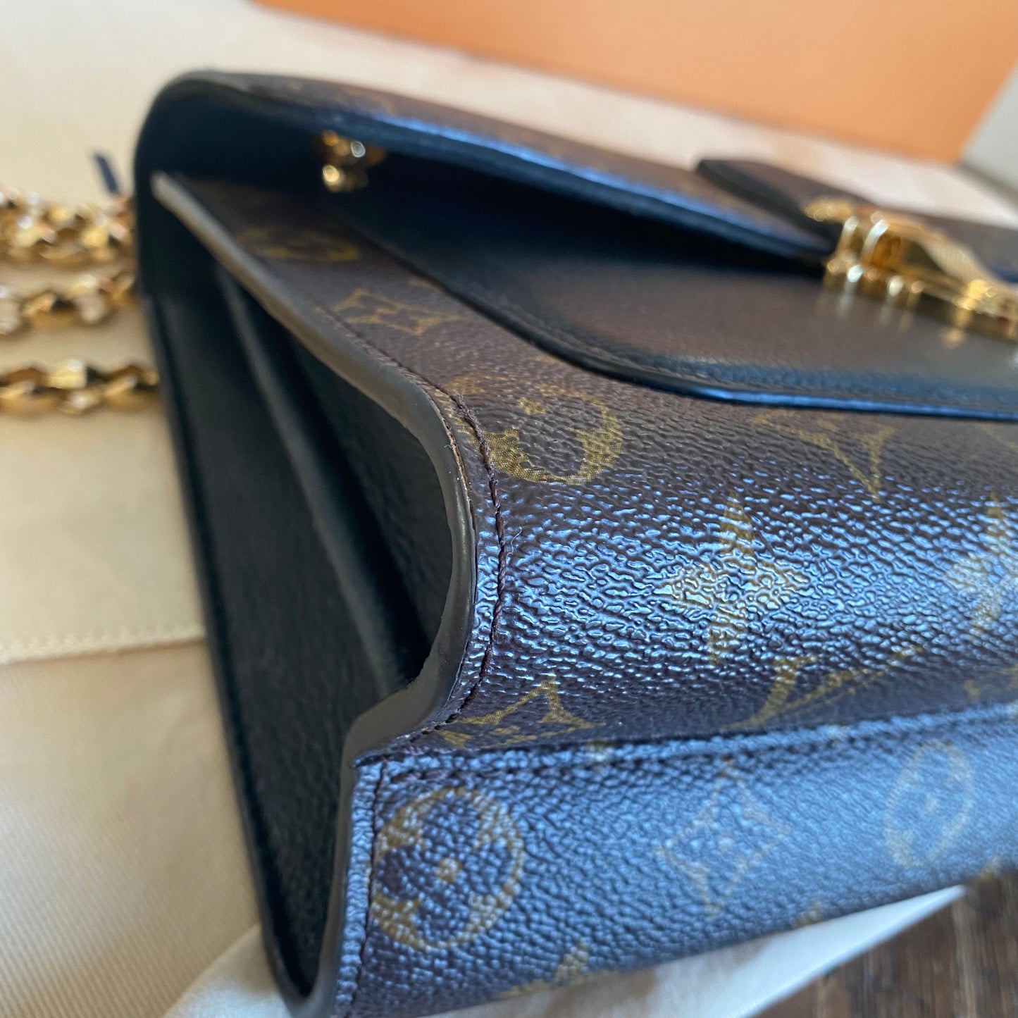 Louis Vuitton Victoire Vavin Shoulder Bag