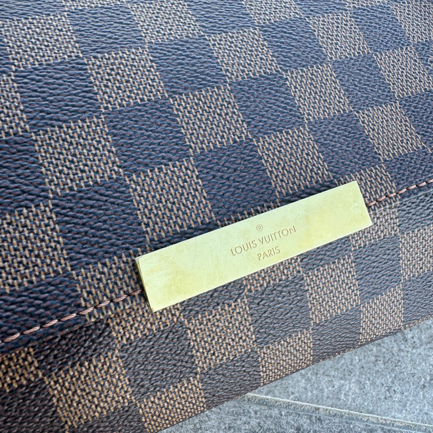 Louis Vuitton Damier Ebene Favorite MM Crossbody