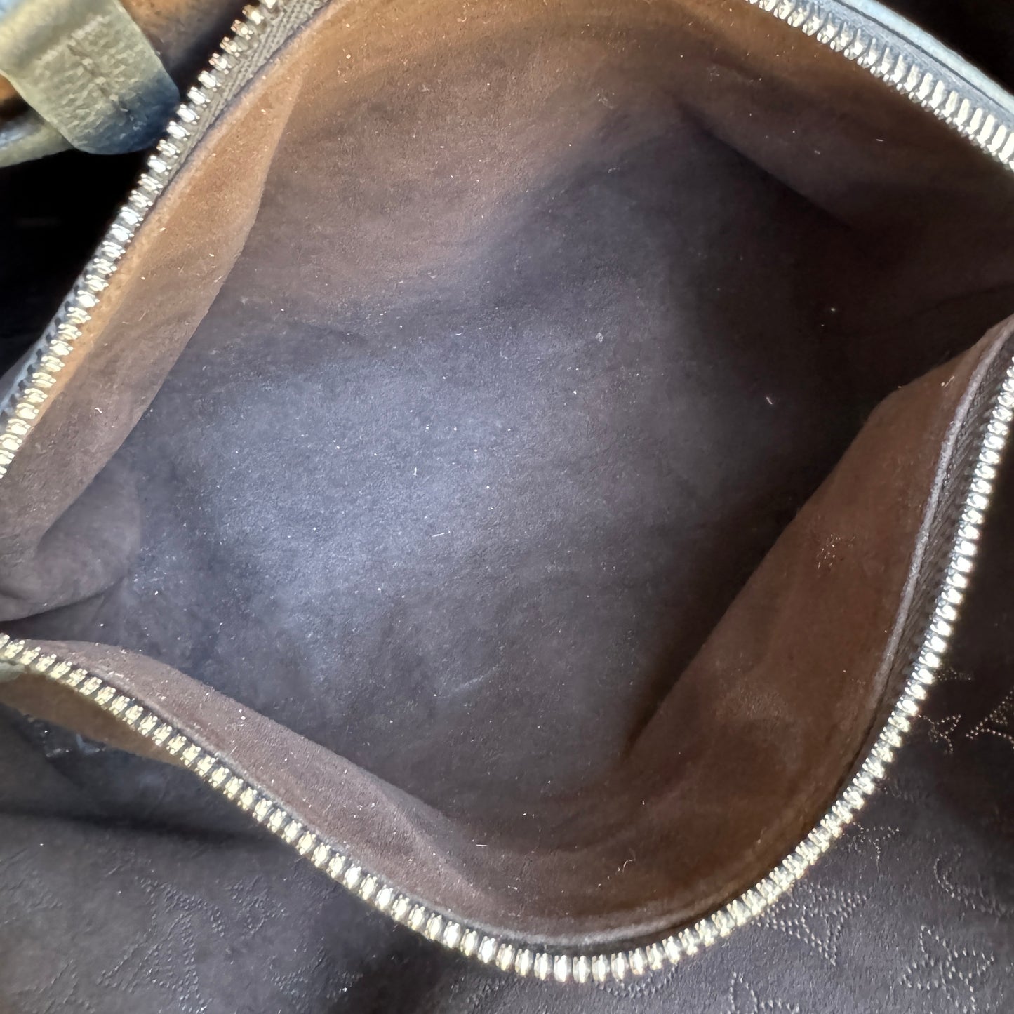 Louis Vuitton Mahina Leather Bella Tote