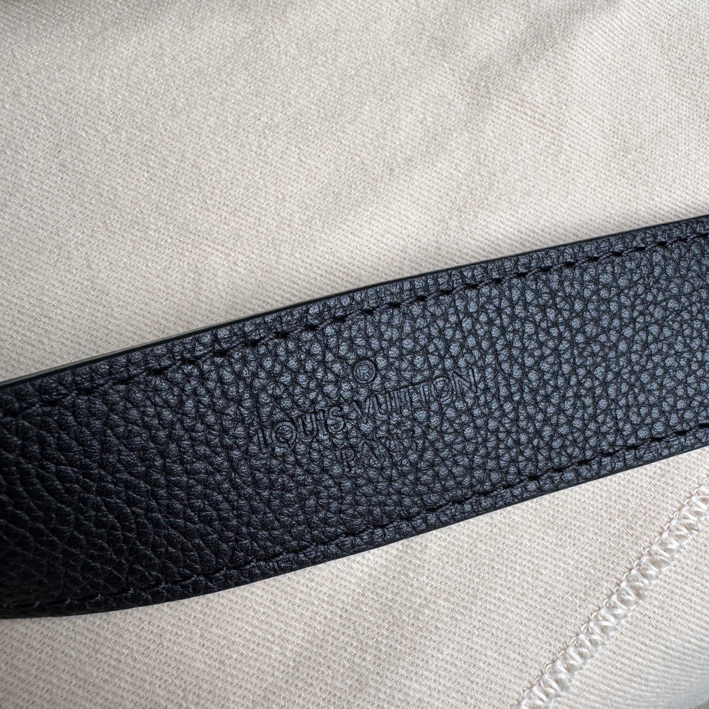 Louis Vuitton Mahina Babylone PM