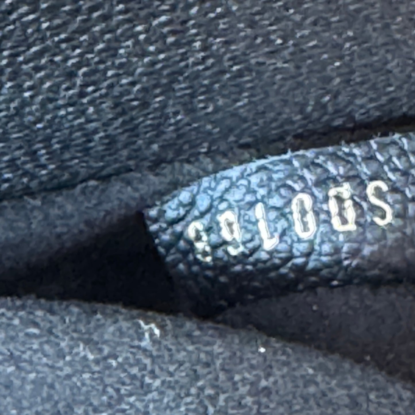Louis Vuitton Monogram Venus
