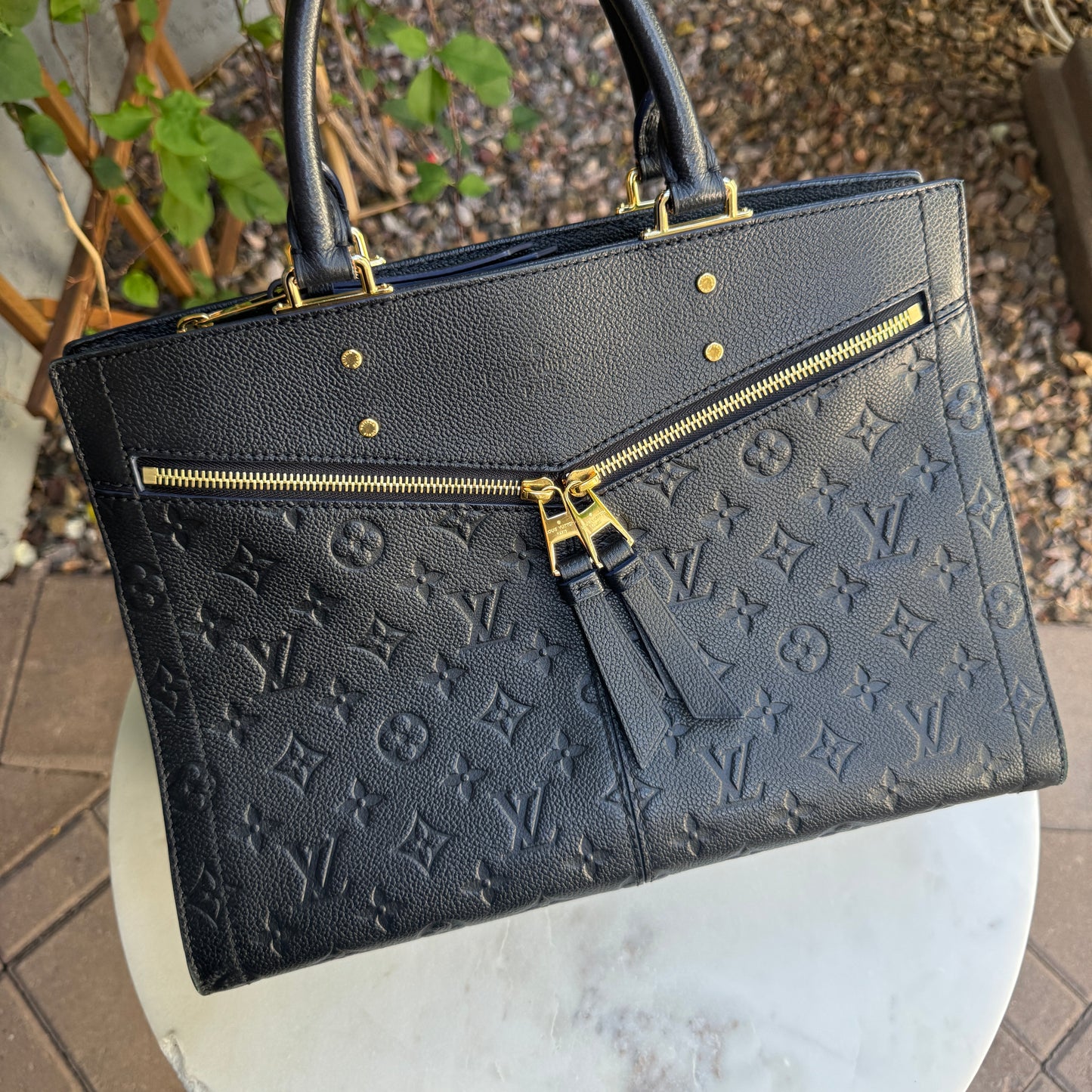 Louis Vuitton Empreinte Sully MM