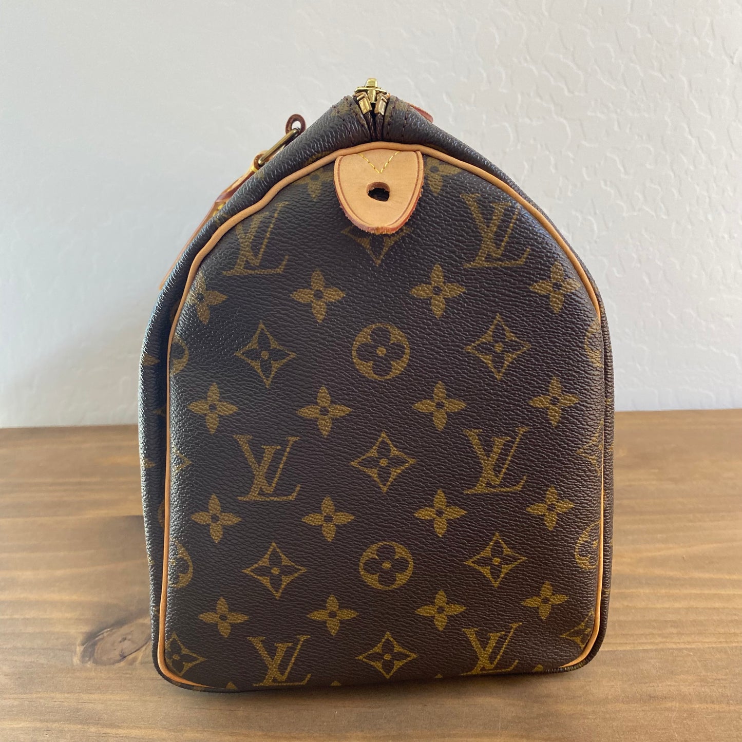 Louis Vuitton Monogram Speedy 30