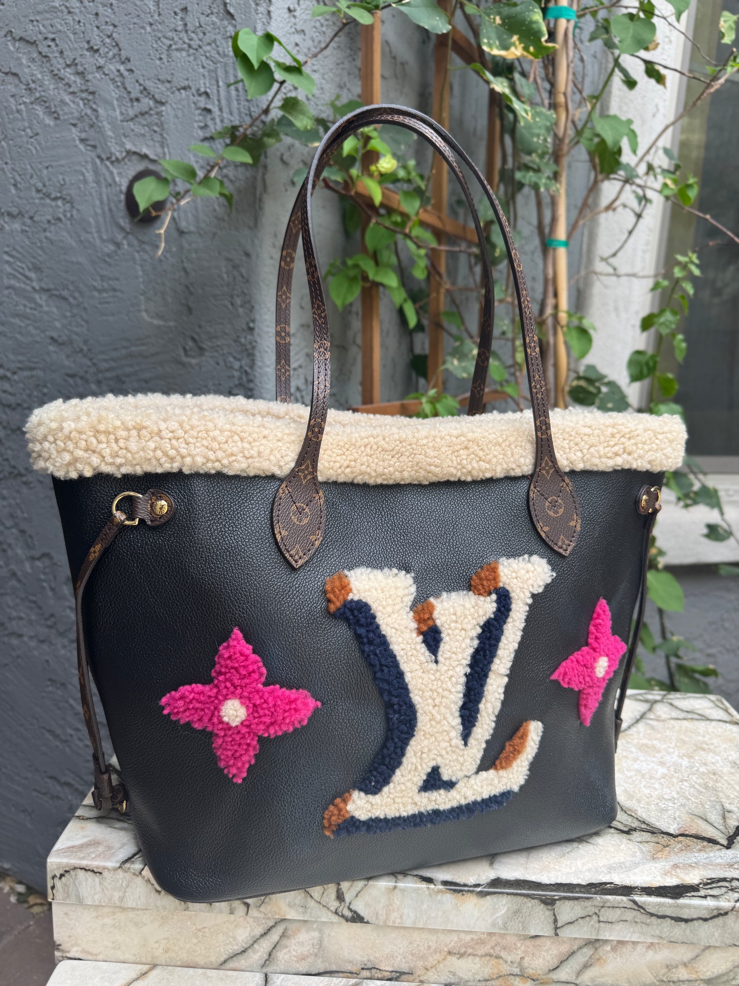 Louis Vuitton Monogram Teddy Neverfull MM