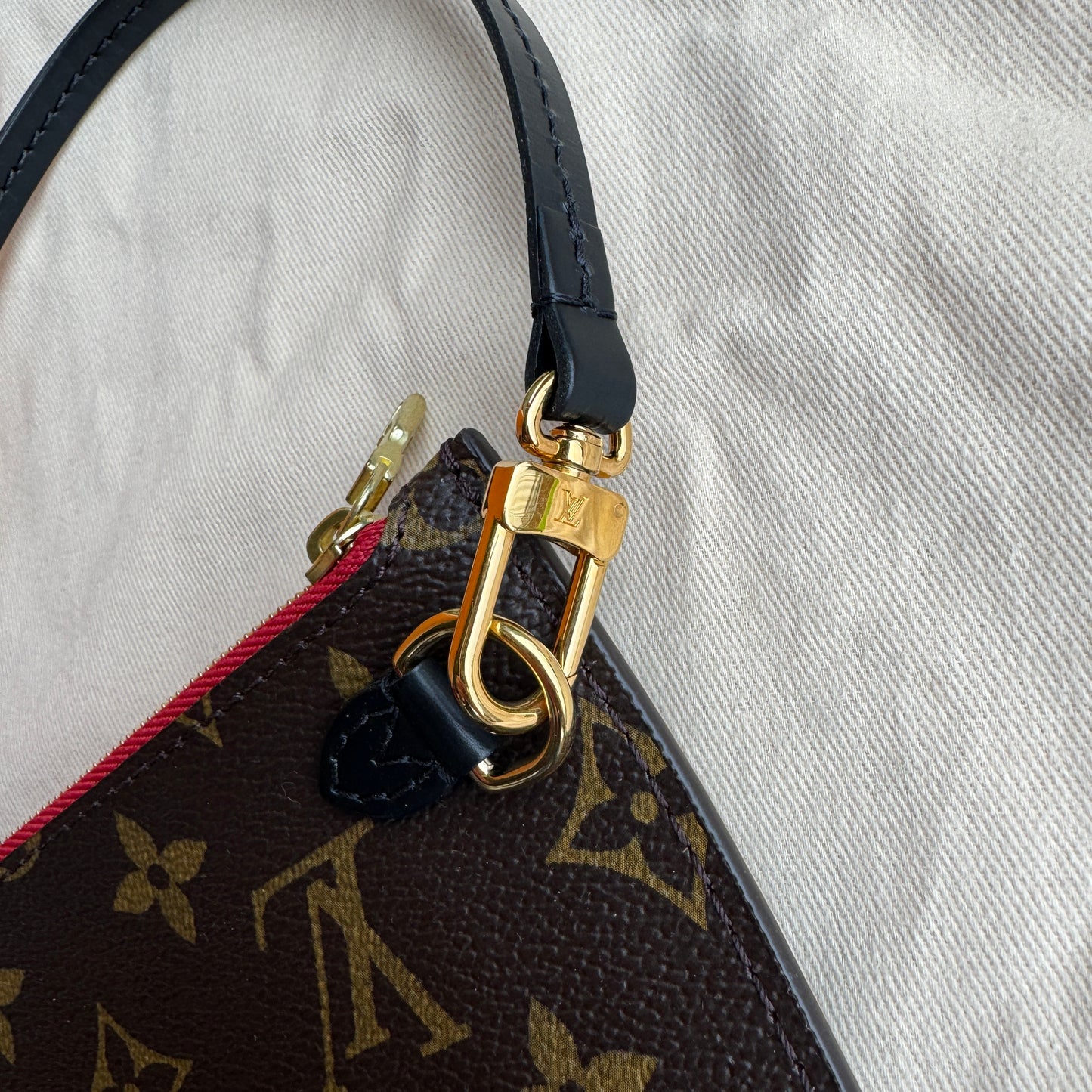 Louis Vuitton Monogram World Tour Neverfull MM